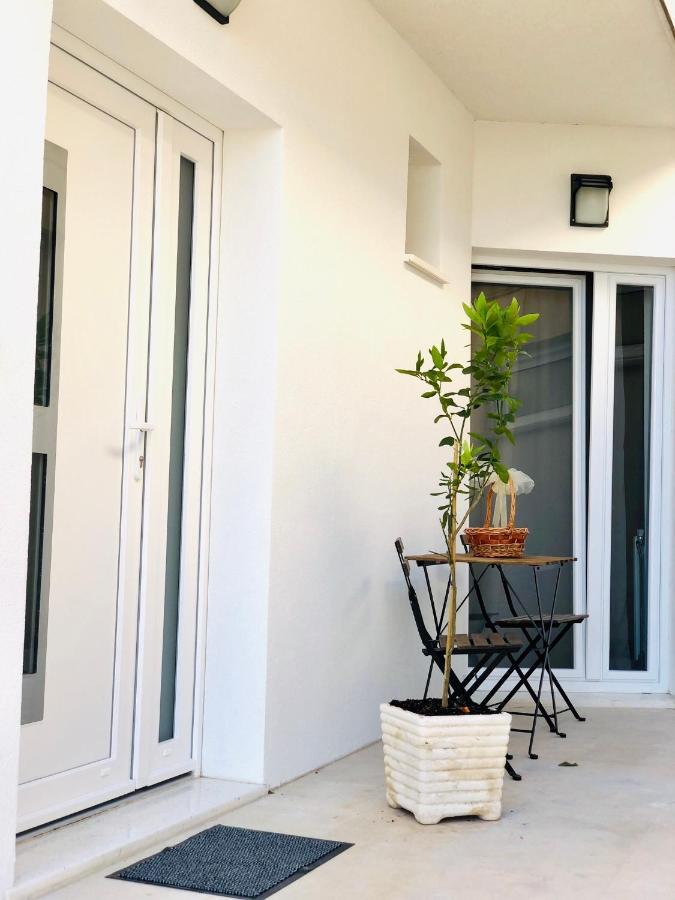Guest House Stipe Brela Exterior photo